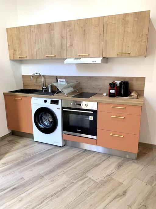 Appartement Secteur Gare Et Place De La Comedie, Wifi Et Climatisation Montpellier Extérieur photo