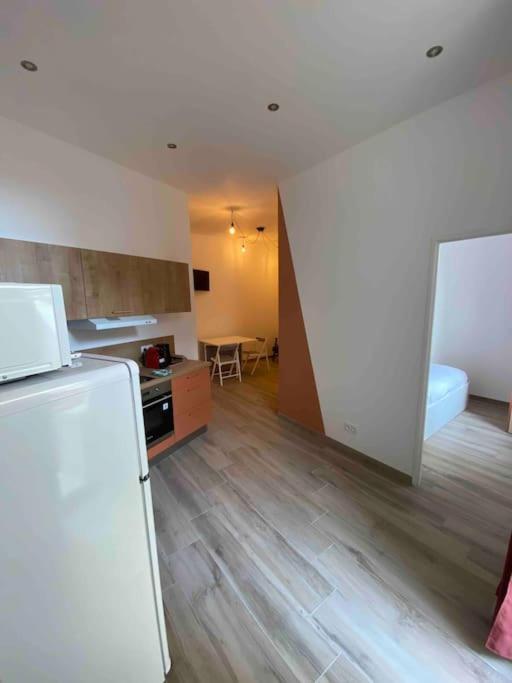 Appartement Secteur Gare Et Place De La Comedie, Wifi Et Climatisation Montpellier Extérieur photo